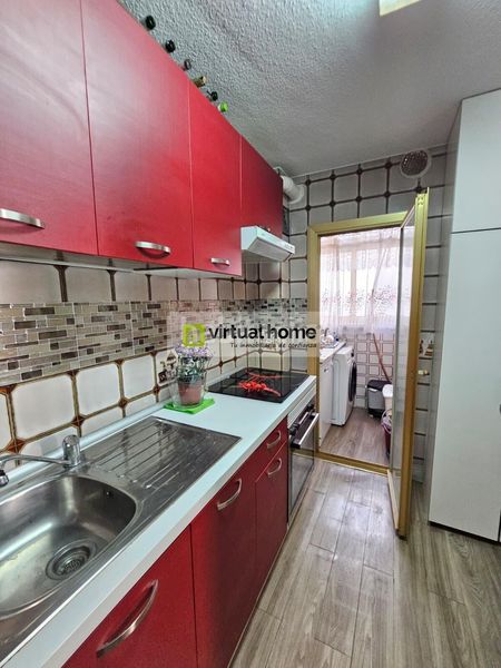 Foto f1fb780c-74cf-41e2-82e1-07c2a68c49bb. Àtic a Colonia Madrid Benidorm