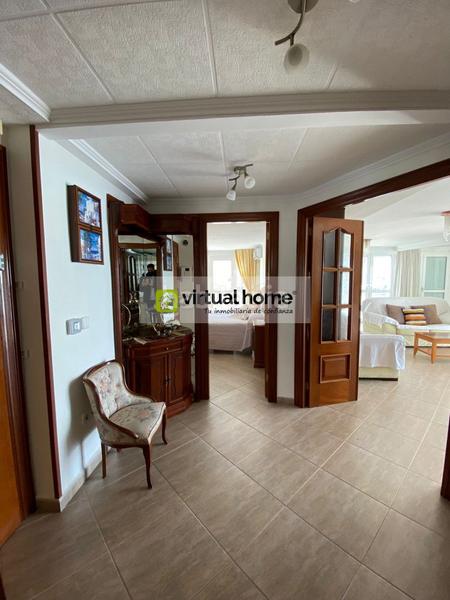 Foto 217aef6c-5229-4b7b-928d-d4b486ed3eb4. Pis amb calefacció aparcament a Playa Levante Benidorm