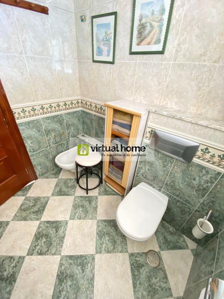 Foto 4e150db3-2535-4325-8a83-4b60308ae140. Pis amb calefacció aparcament a Playa Levante Benidorm