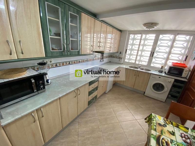 Foto c537c907-95c4-47ce-8a63-9cc10acb954e. Pis amb calefacció aparcament a Playa Levante Benidorm