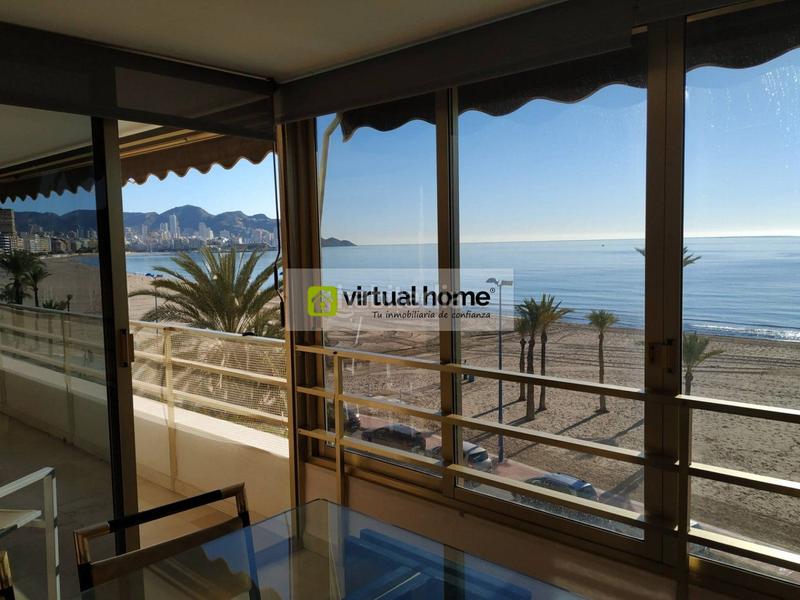 Foto 12e514ae-6109-446a-bfa4-0d0c18d65a21. Piso  en primera linea de Playa Poniente. en Playa Poniente Benidorm