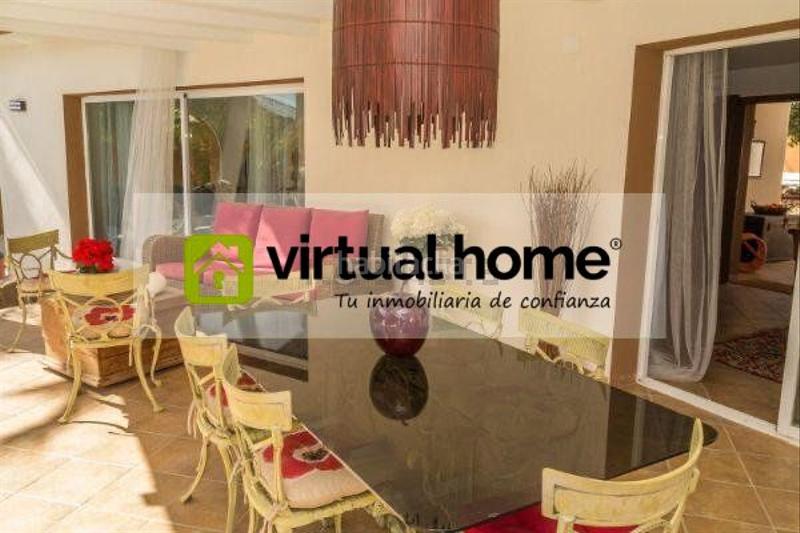 Foto 0c2ee4f2-557a-4b09-a1dc-7c2bf97a7831. Chalet con parcheggio piscina in L´Albir Alfàs del Pi (l´)