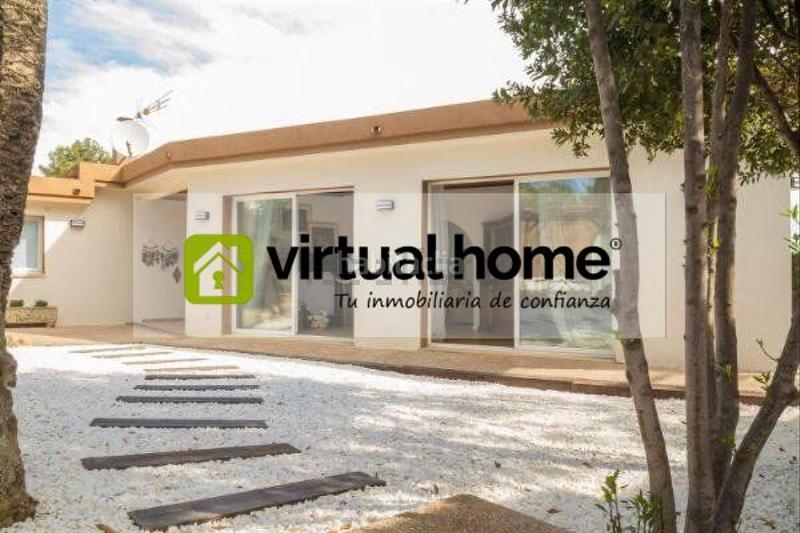 Foto 5f8dc924-6d4e-4d35-a20a-fee1def44570. Chalet con parcheggio piscina in L´Albir Alfàs del Pi (l´)
