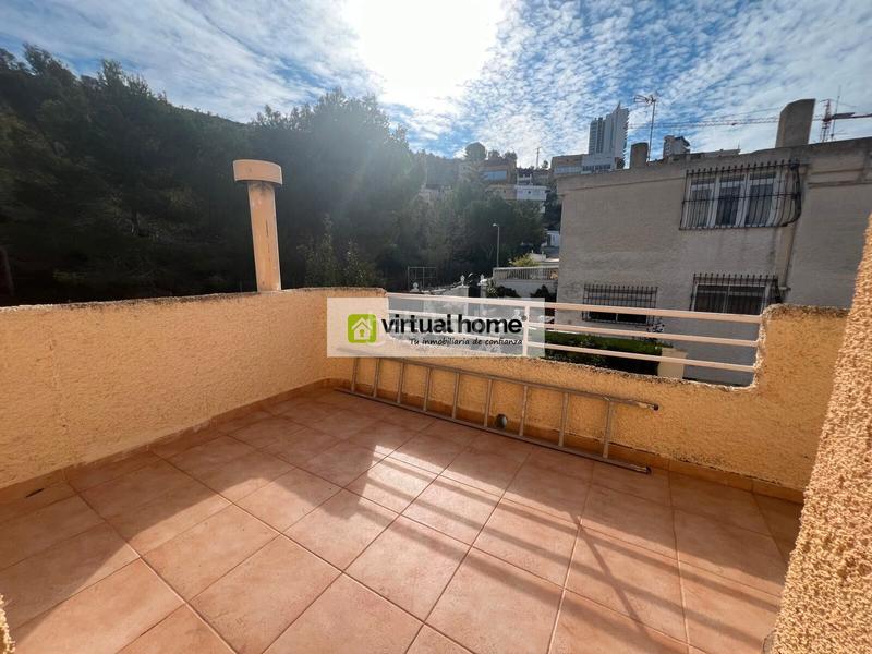 Foto d960f726-a1a5-4102-a582-ec9a255aa80d. Mas avec parking piscine dans Sierra Helada Benidorm