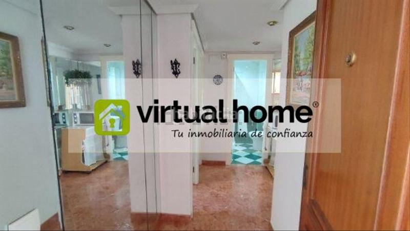 Foto 0b5577a1-7086-4629-9df9-22a5e9345029. Apartamento  en venta avenida mediterraneo en Benidorm