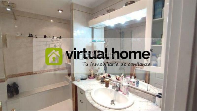 Foto 1b625802-9f9b-4deb-912a-0192bd91d288. Apartamento  en venta avenida mediterraneo en Benidorm