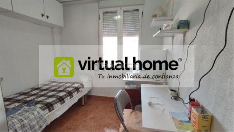 Foto 3bd8e06c-50f6-4d88-8ad4-bbb1bc9b5536. Apartamento  en venta avenida mediterraneo en Benidorm