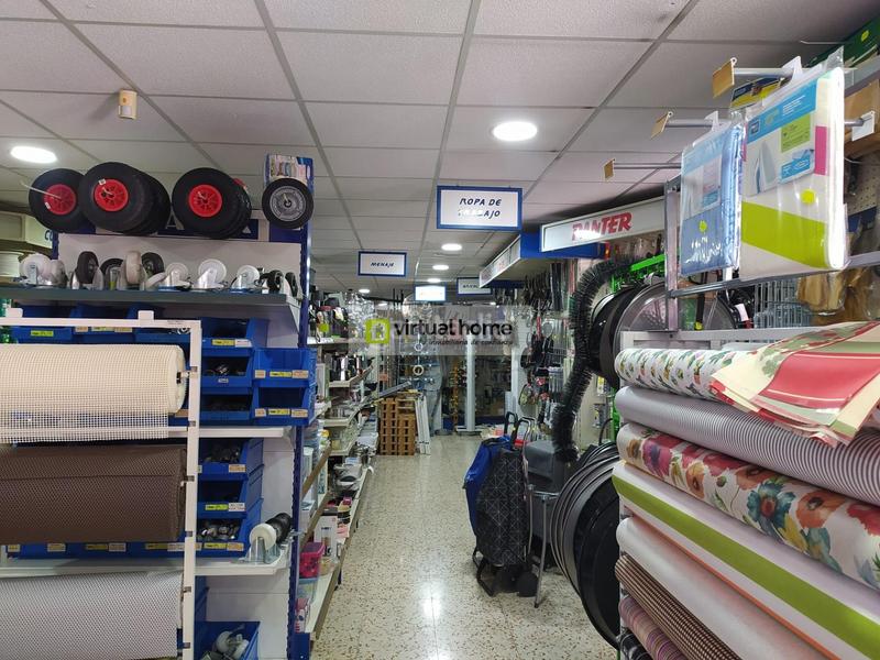 Foto 10fa2390-bff1-4554-b1fb-1f2462df2067. Local comercial en Centro Urbano Benidorm