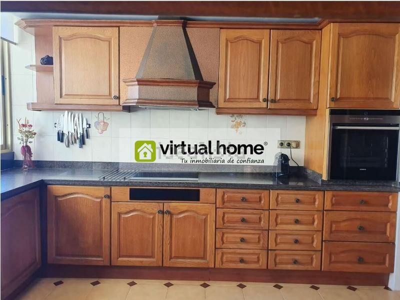 Foto 3ff351b0-8356-4106-9ea0-f1b48d982f85. Ático  zona poniente ref. vh00840 en Playa Poniente Benidorm