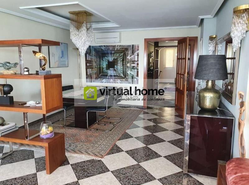 Foto ac4b1f38-4c5b-4ad7-b6ad-92eac4387a08. Ático  zona poniente ref. vh00840 en Playa Poniente Benidorm