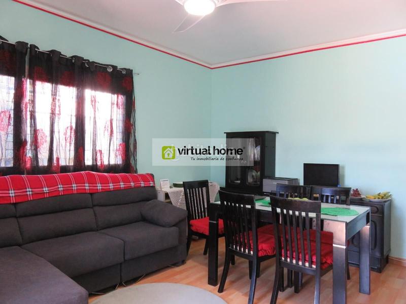 Foto 52a0e582-af5b-42b4-9c0a-f385995adc3c. Casa amb aparcament a Playa Levante Benidorm