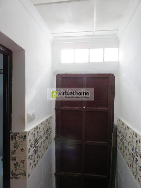 Foto 84702c9e-eefa-442f-8d30-7d9c5b7b6d7d. Casa amb aparcament a Playa Levante Benidorm