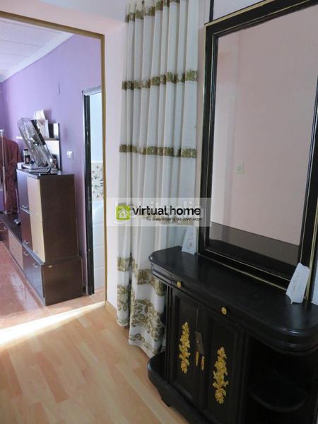 Foto 8ffe00e7-8155-4af5-b6c2-ea87c5935c6e. Casa amb aparcament a Playa Levante Benidorm