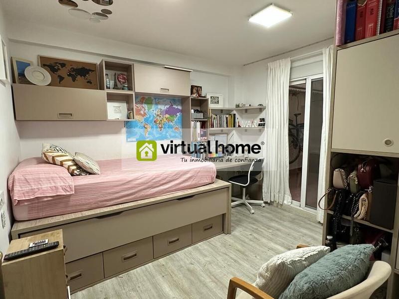 Foto 45ec0a12-a23c-4200-8e84-23f50fa10c5c. Appartement dans Casco Antiguo - Puerto Benidorm