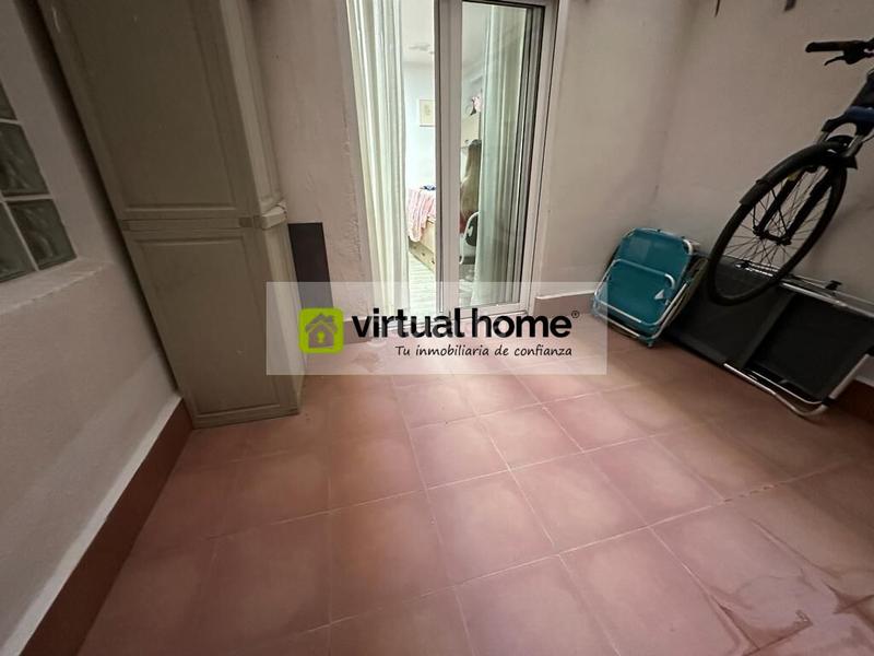 Foto 853f67db-5512-4137-b73f-6532bc8427ca. Appartement dans Casco Antiguo - Puerto Benidorm