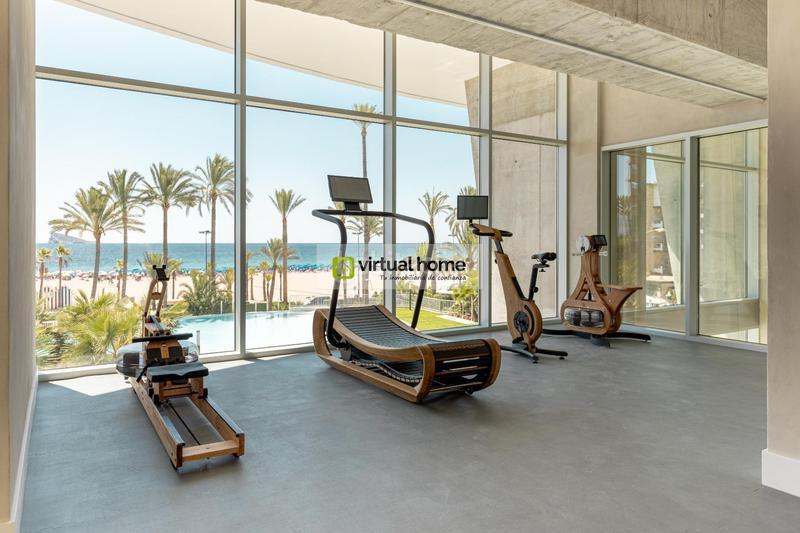 Foto 8ca5d568-e883-4d4a-b4d3-38a95d395779. Appartement avec chauffage parking dans Playa Poniente Benidorm