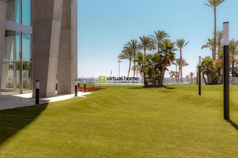Foto 9f781757-75a9-4ee5-999e-6abad6d5c979. Appartement avec chauffage parking dans Playa Poniente Benidorm