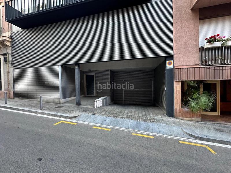 Foto f187f1aa-aa53-46ab-8b75-9938010156f7. Lloguer aparcament cotxe a carrer de ferran puig 12 a Barcelona