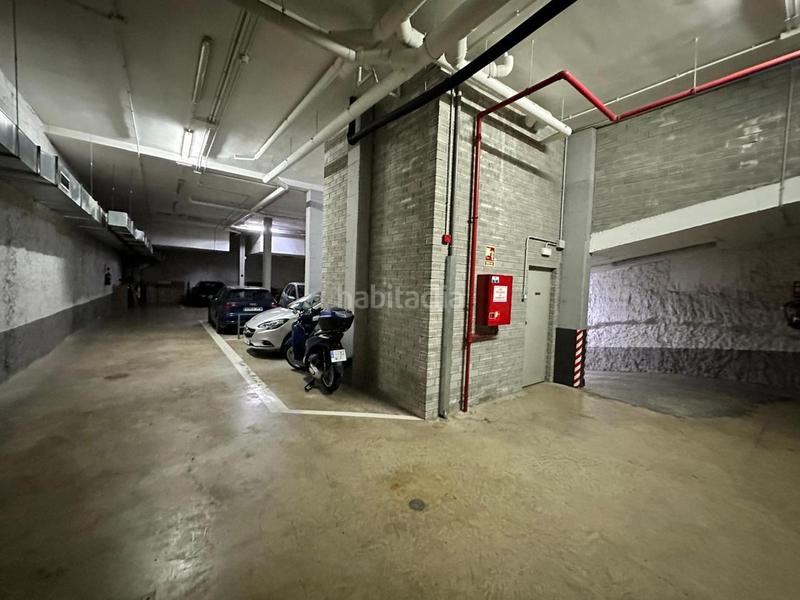 Foto 258a35b2-6b17-4097-bef2-be3b5c2ad155. Location parking voiture dans carrer de ferran puig 12 dans Barcelona
