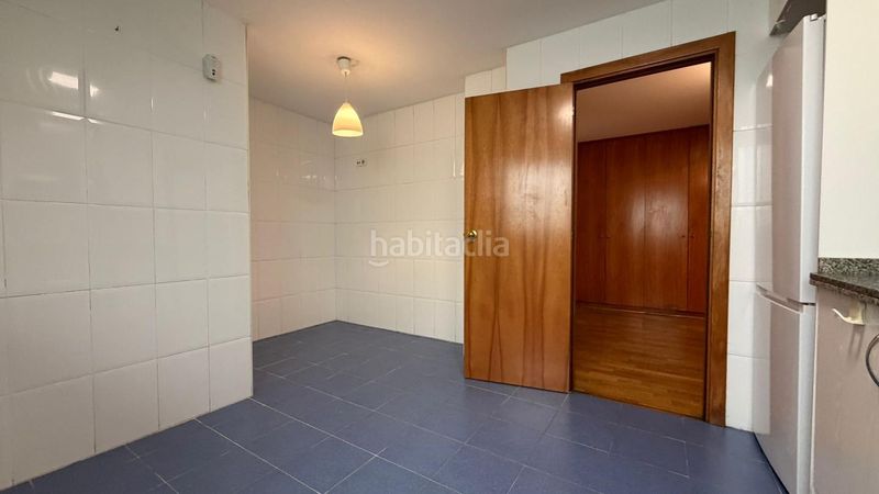 Foto 782328b0-5c28-498d-8ba4-4d25bd1af1b6. Flat with parking in El Coll Barcelona