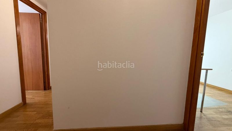 Foto a9528859-8bf3-4ad1-b57e-c43e328ebc2c. Flat with parking in El Coll Barcelona