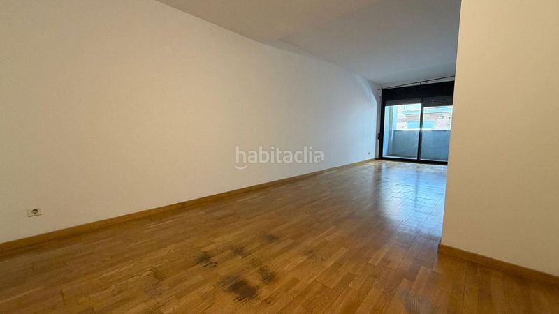 Foto ed6077a0-33e4-40f1-97bc-687135af957f. Flat with parking in El Coll Barcelona