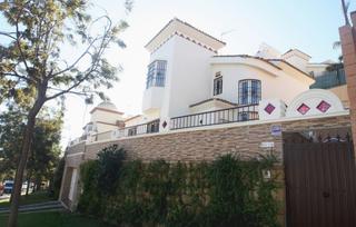 Xalet a Cortijo Torrequebrada. Espectacular villa en torrequebrada