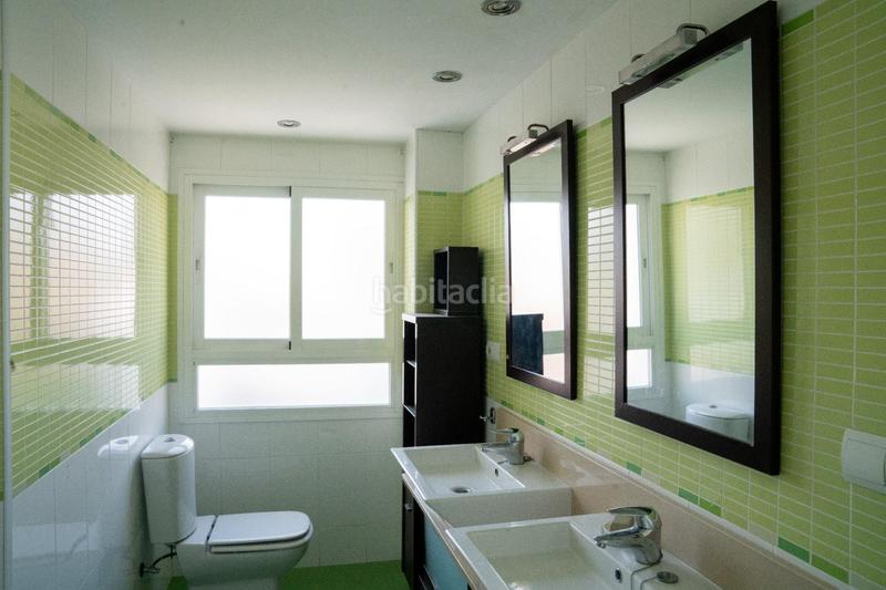 Foto 351c9cf2-bb50-464c-a0e3-d7dbe6b8a87c. Apartment with parking in Centro ciudad Fuengirola