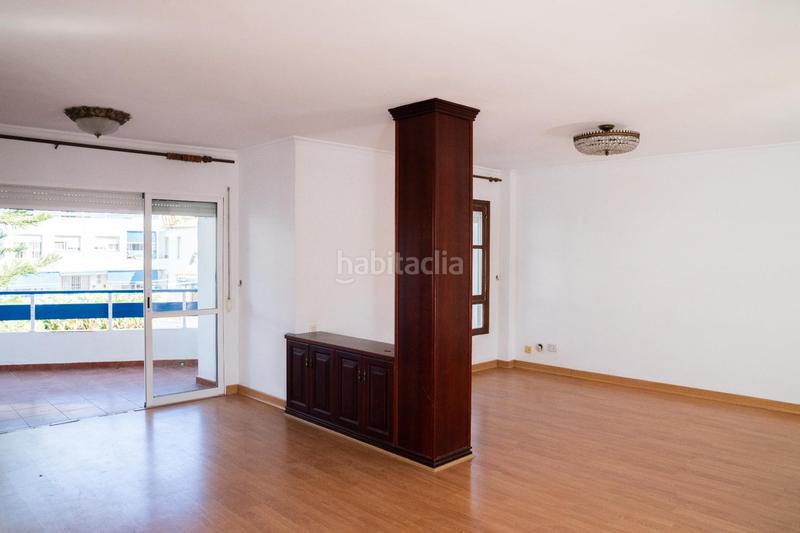 Foto 6d869a2e-ad0e-4252-8ddb-acfcb7ae3a8e. Apartment with parking in Centro ciudad Fuengirola