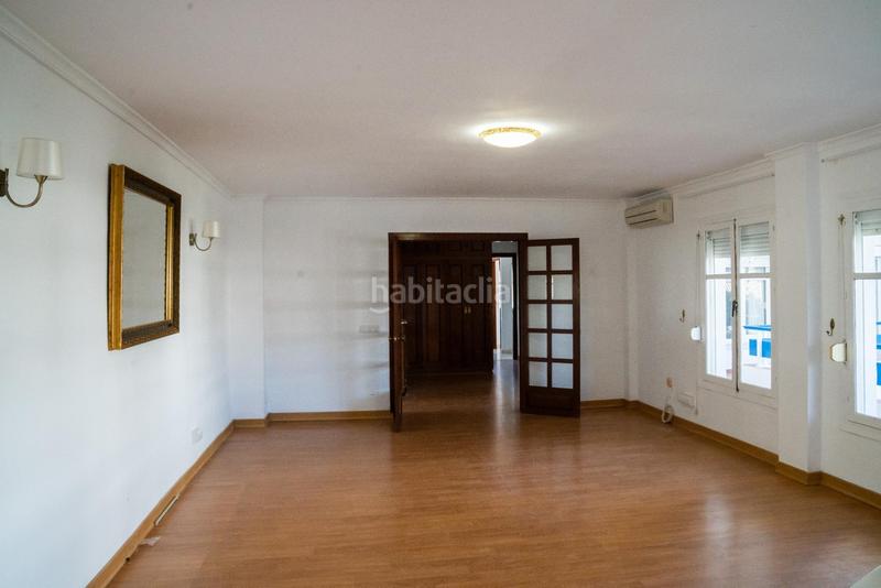Foto c622c72f-3e7e-4bb3-a229-85801b0c3fcc. Apartment with parking in Centro ciudad Fuengirola