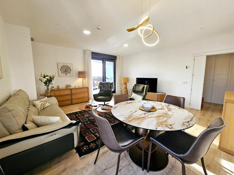 Foto 04585c27-90e5-4f7d-889c-473490b1aca8. Piso en martiricos 32 espectacular piso en torre martirícos en Málaga