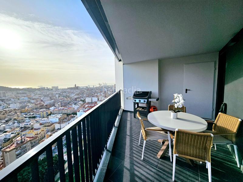 Foto 385a93fe-6e3f-4a80-9ee9-5e0458dc4a44. Piso en martiricos 32 espectacular piso en torre martirícos en Málaga