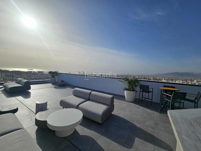 Foto 562f628b-4b70-4591-b549-a6e6fe262a46. Piso en martiricos 32 espectacular piso en torre martirícos en Málaga