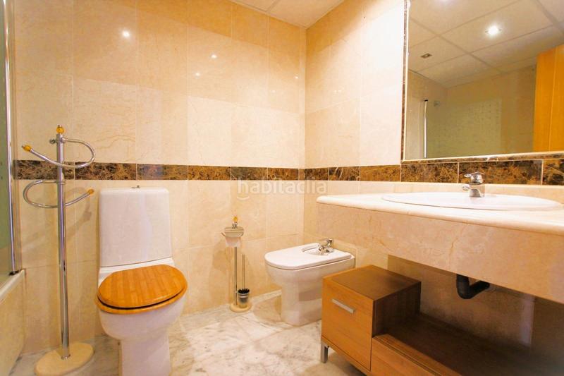 Foto 1067dc55-1e70-4cf2-a86c-a0dea18fc5bc. Piso espectacular apartamento en torrequebrada en Benalmádena