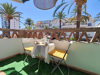 Apartamento  Palmeras las. Bonito apartamento en avenida las palmeras benalmádena
