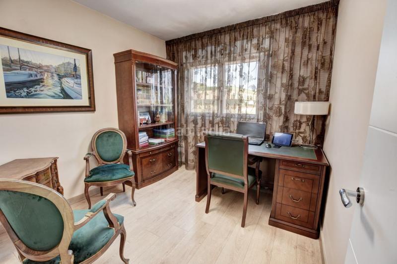 Foto 2dd9ea28-0c32-475b-9d9f-ddec10182343. Chalet mit parking in Arroyo de la Miel Benalmádena