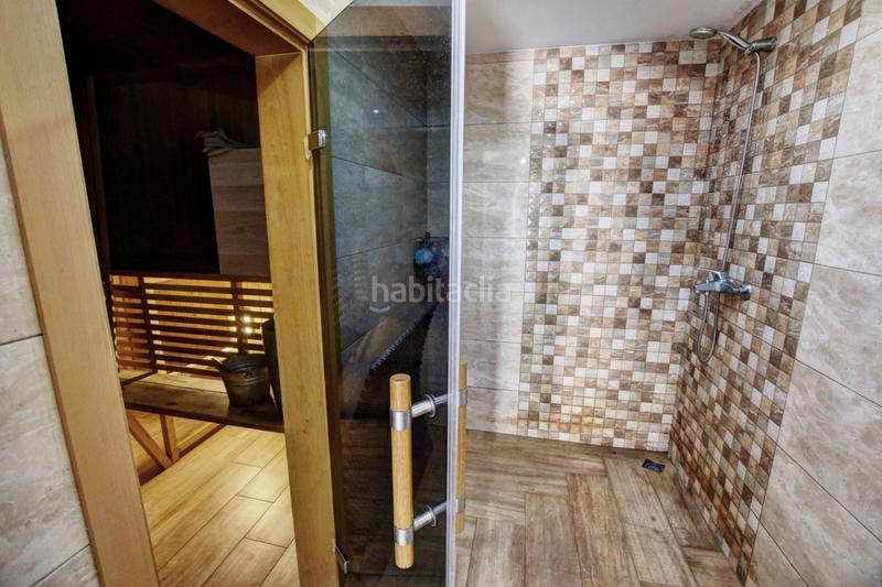 Foto 7e143358-b768-44b9-bfce-5b16bb7ef3a0. Chalet mit parking in Arroyo de la Miel Benalmádena