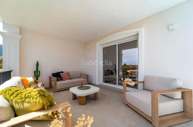 Foto d3754f2e-cf06-4035-8fa3-a4473c7c1b39. Chalet con riscaldamento parcheggio piscina in Torreblanca del Sol Fuengirola