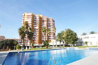 Appartement  Calle tamarindos. Acogedor apartamento junto a puerto marina benalmádena costa
