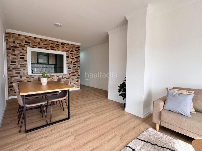 Foto 35221281-088e-449b-8bb8-aea8f6005ee9. Planta baixa amb piscina a Loma de los Riscos Torremolinos