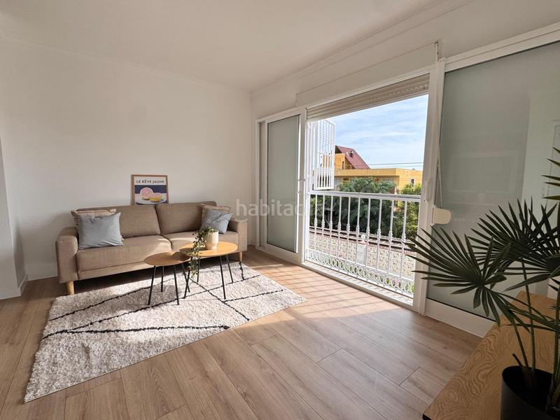 Foto c85bb1e9-f5ad-4b32-b731-0ecbe2e1b2a7. Planta baixa amb piscina a Loma de los Riscos Torremolinos