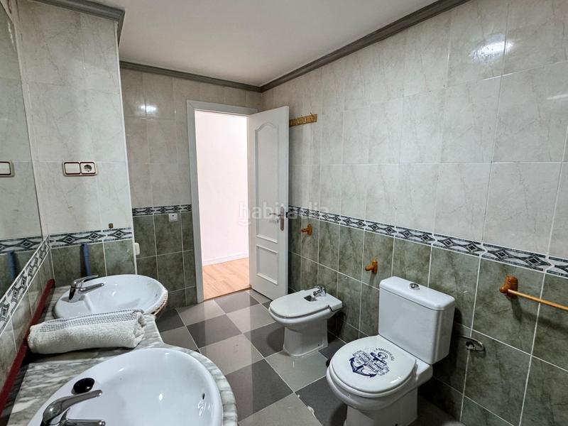 Foto fb11630b-e72f-475b-a9bb-b49b522c1a09. Planta baixa amb piscina a Loma de los Riscos Torremolinos