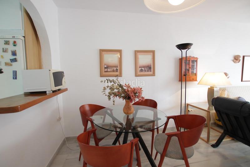 Foto 10fa9ab2-0daa-4081-ae0f-77a1e143eeea. Apartamento bonito apartamento en avenida de las palmeras, en Benalmádena