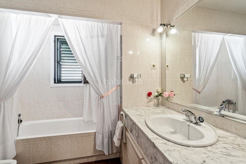 Foto b11d0076-1559-4f8c-8b43-554a8e06454e. Xalet amb aparcament piscina a Montealto - Monterrey Benalmádena