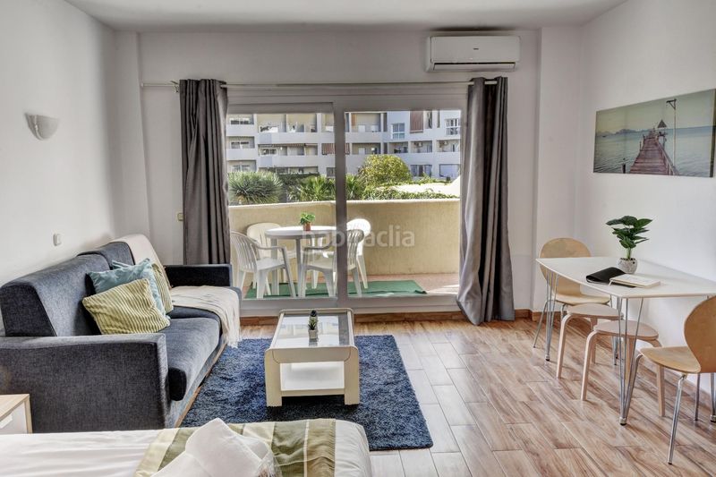 Foto e1de6280-a1ef-4903-b0bd-401a2a2f9477. Estudi a parque del a Parque de la Paloma Benalmádena