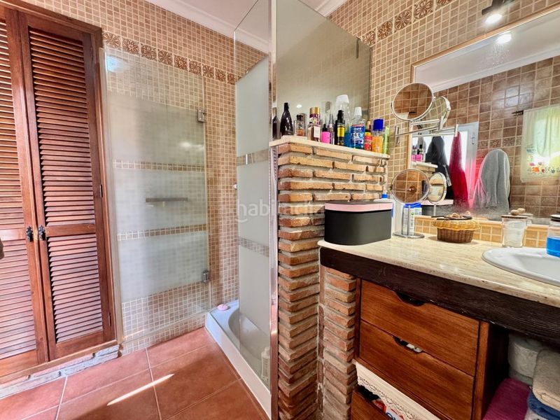 Foto 07f035a1-5045-4ec0-b35f-3ecaeab5a5eb. Casa amb aparcament a Fuente Alegre - El Chaparral - Los Morales Málaga