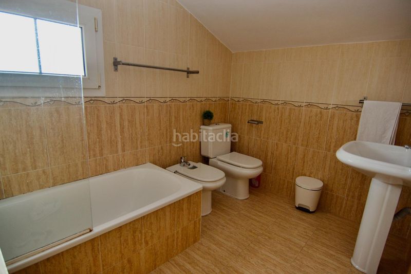 Foto e6b59255-c4d2-4ab5-badd-76f1e000be28. Xalet amb aparcament a Cortijo Torrequebrada Benalmádena