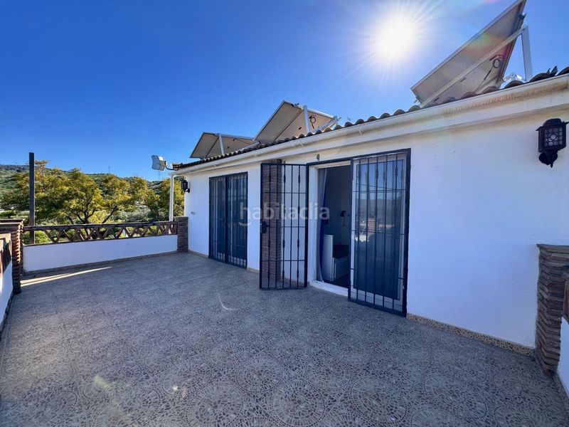 Foto 0a2e7580-5af6-49be-9a7e-547881212e4a. Casa amb calefacció aparcament piscina a Álora