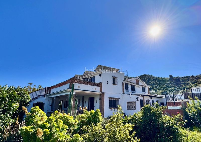 Foto 6c8178e0-7a31-41ac-afa1-9017aad93551. Casa amb calefacció aparcament piscina a Álora