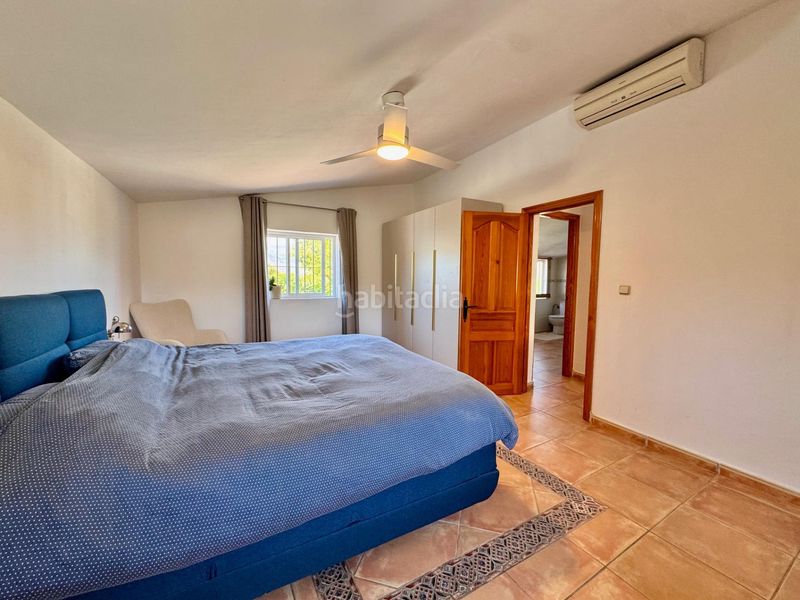 Foto 7c47e107-738c-4e58-a75e-a952f62e46d8. Casa amb calefacció aparcament piscina a Álora